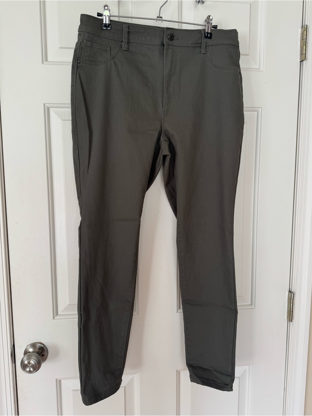 Primark Essential Mid-Rise Skinny Jeans, 12